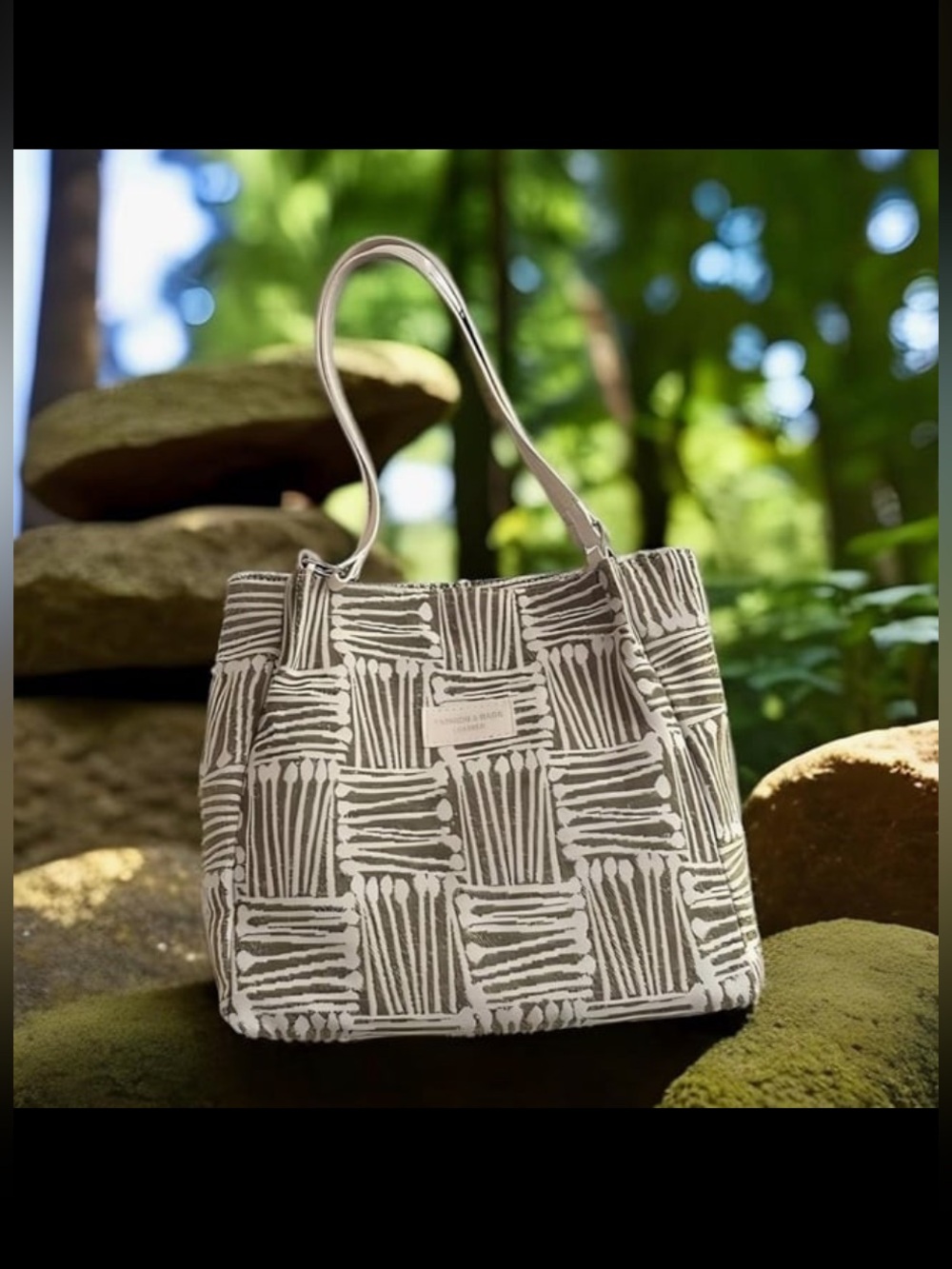 Neutral Patterned Canvas Tote Bag in Beige and White NWT